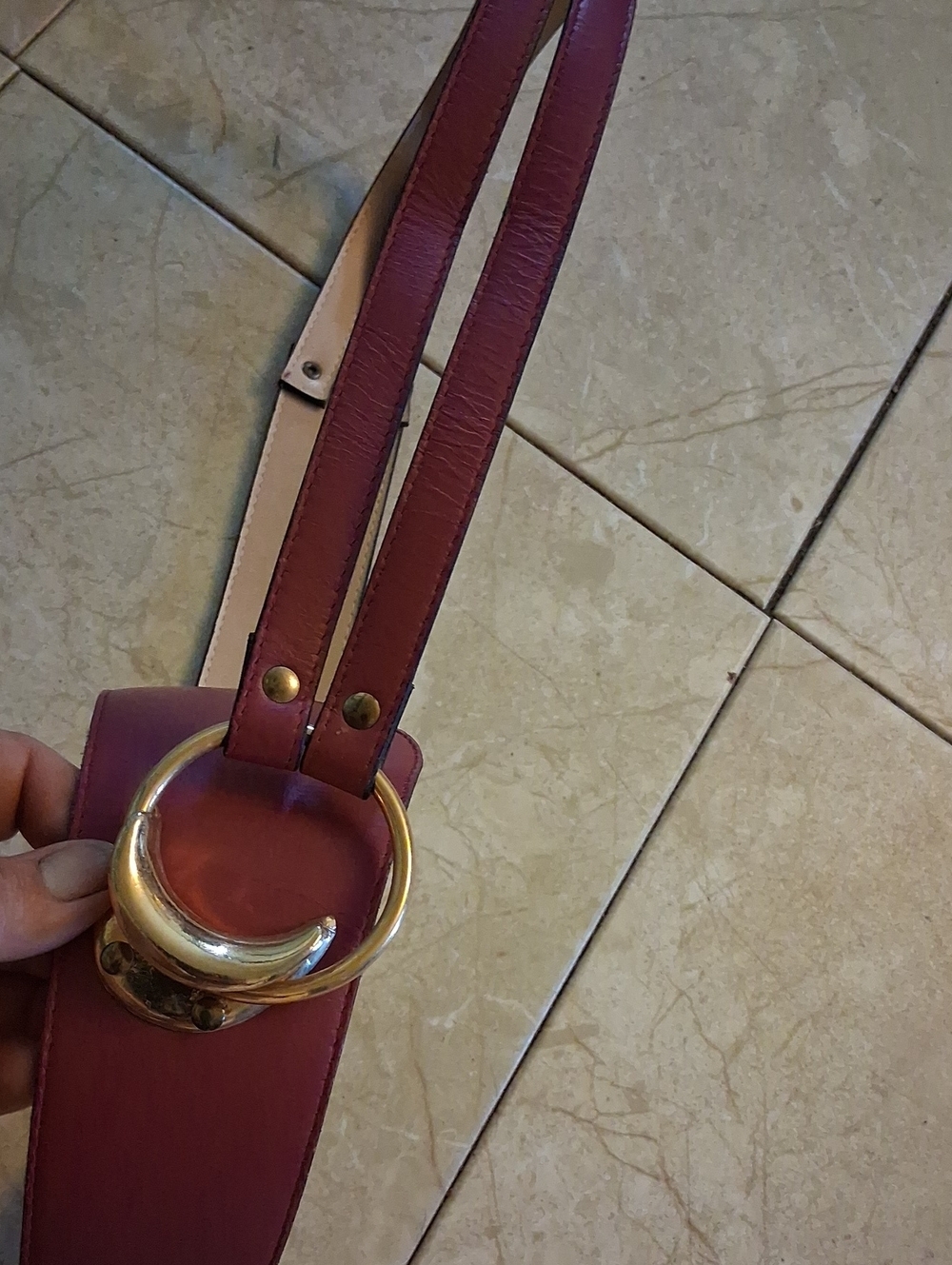 Vintage made in canada Leather Belt with Gold Ring Buckle M